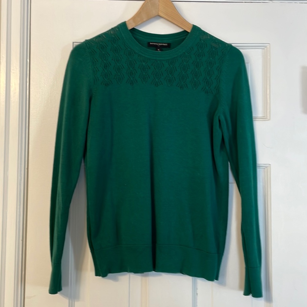 Banana Republic lightweight sweater